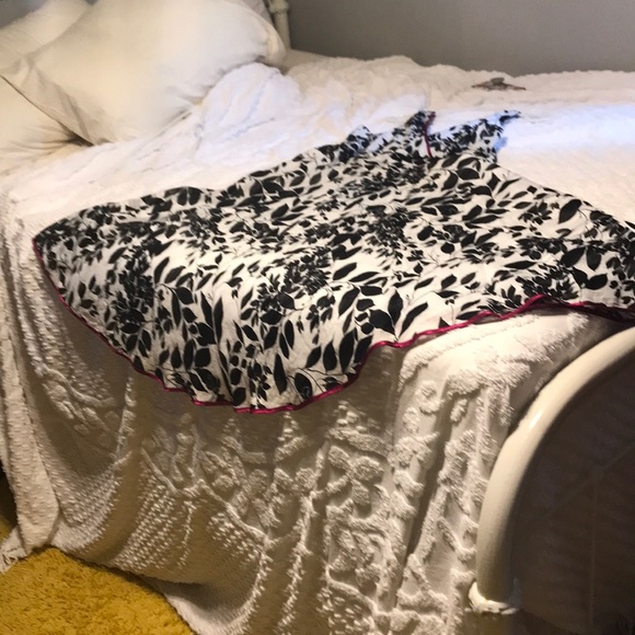 Lane Bryant black & white floral sundress size 14 - Picture 5 of 5